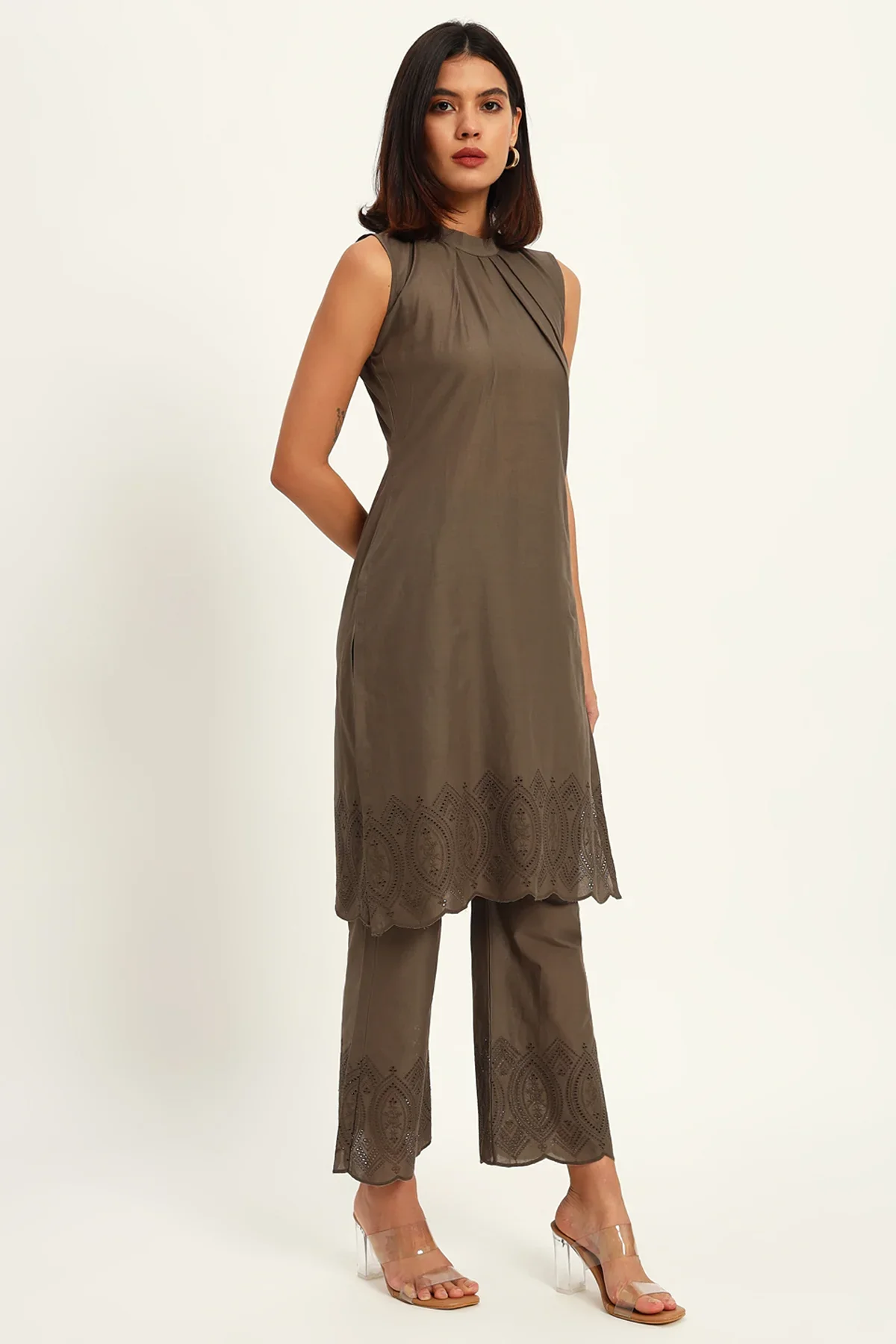 Chikankari Grace Tunic Set, Long - Image 4