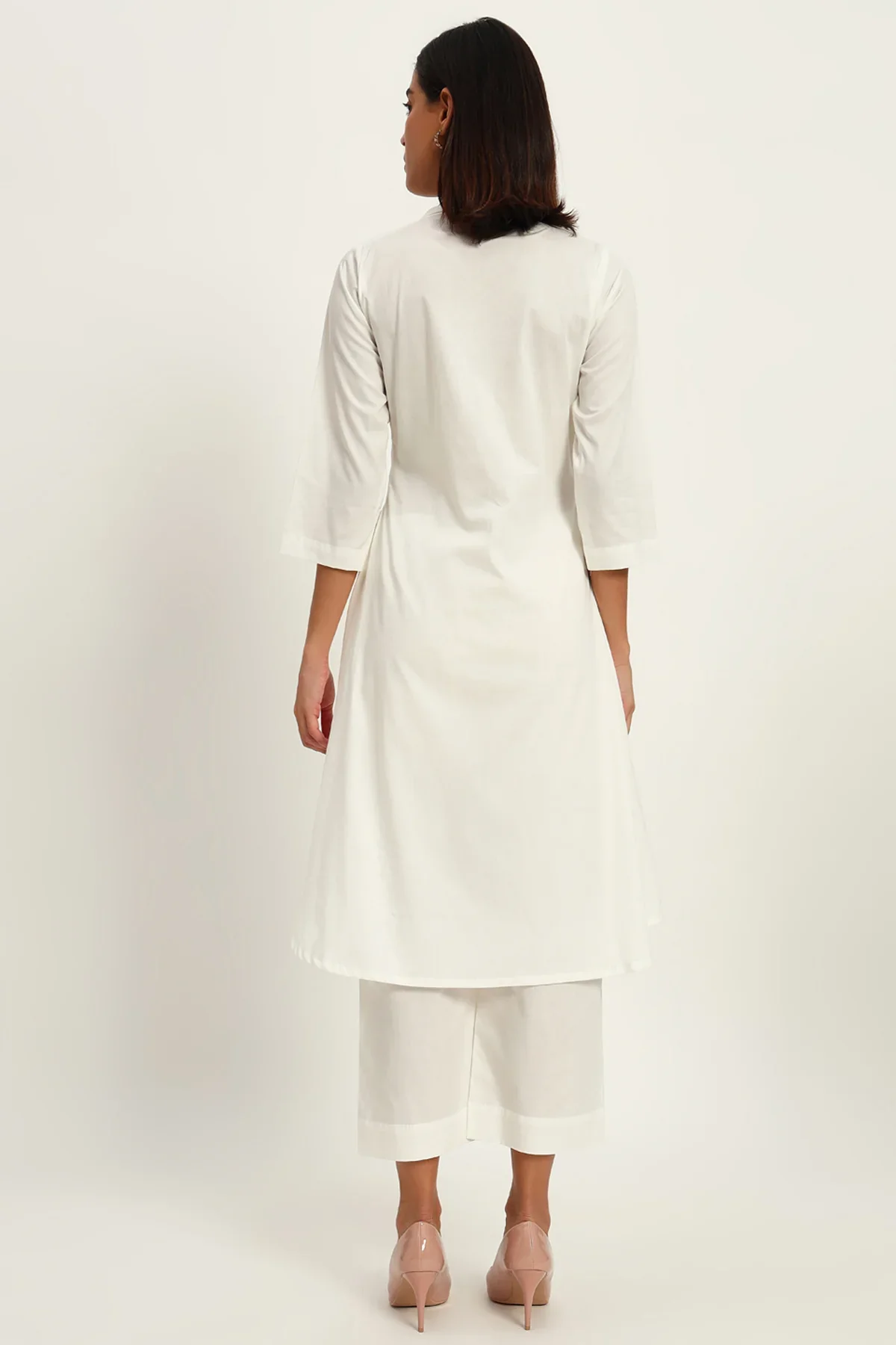 Timeless V Neck Kurta Set, White - Image 7